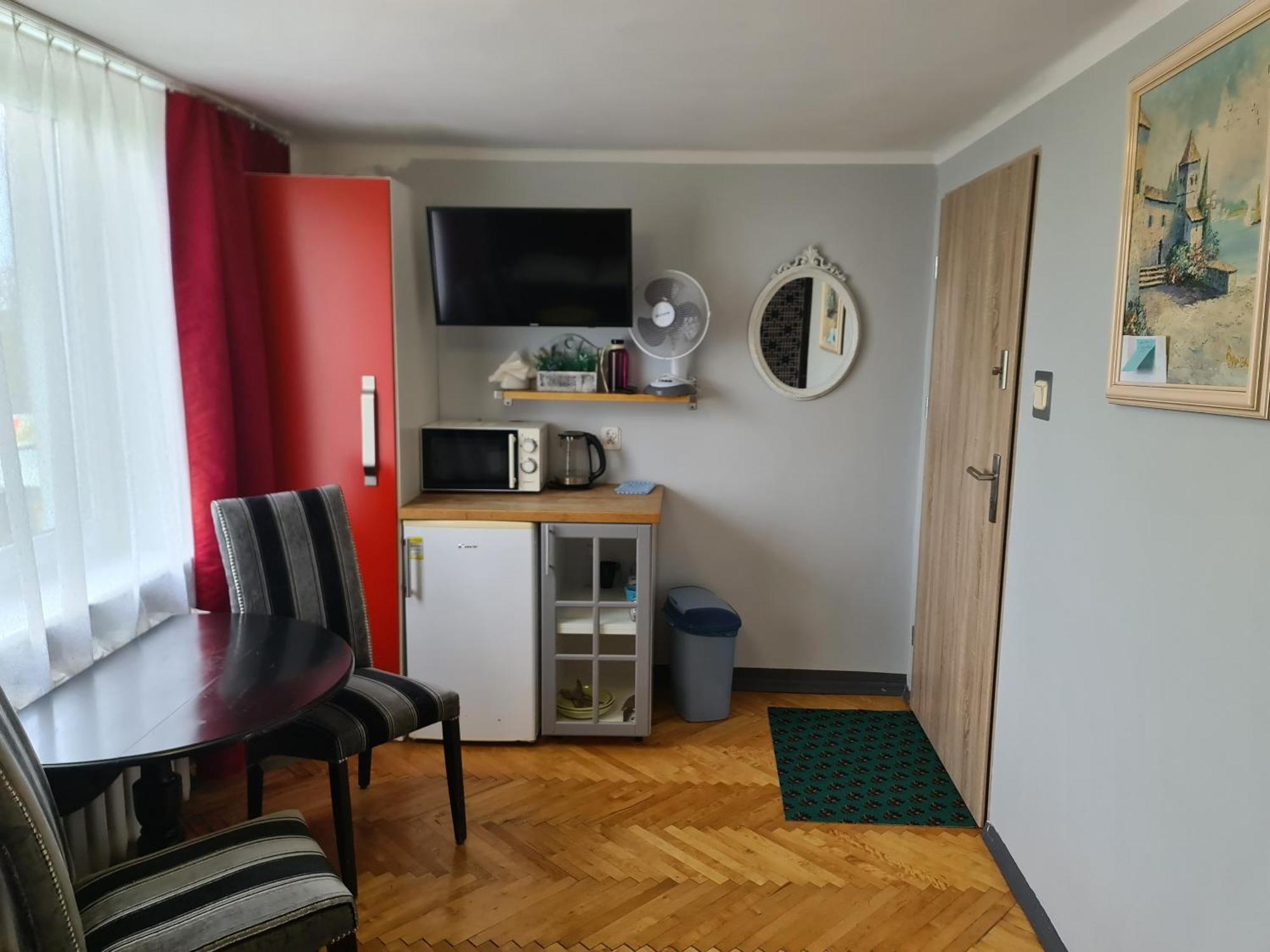 Hel-Tour Pokoje Goscinne Władysławowo Exterior foto